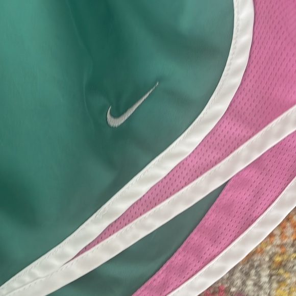 Nike Dri-fit Running shorts. Size small - Picture 2 of 6